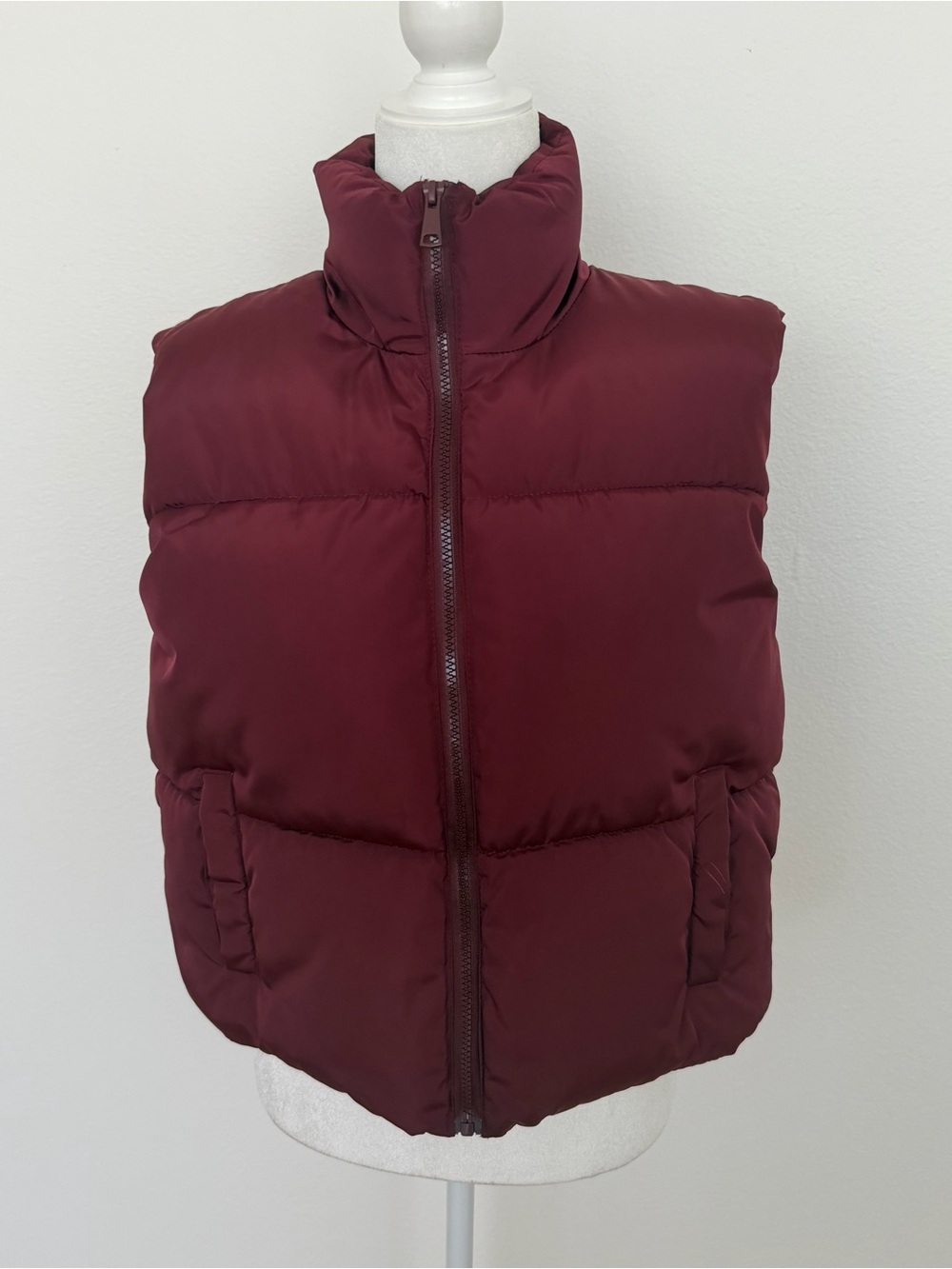 Better Together Burgundy Cropped Puffer Vest Wine Red Full Zip Medium